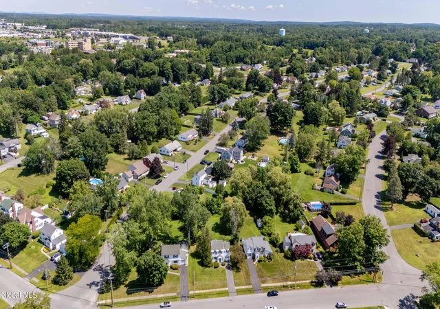 Photo 3 of Sale Pending at 17 Van Dyke Ave, Amsterdam, NY 12010 | MLS# 202622606 | Listing updated on 2026-07-27