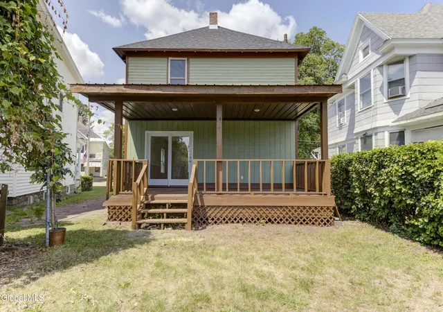 5th image of 54 Union St, Gloversville, NY 12078 | MLS# 202622758