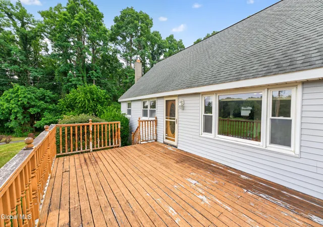 2nd image of 27 Fellows Rd, Halfmoon, NY 12065 | MLS# 202622831