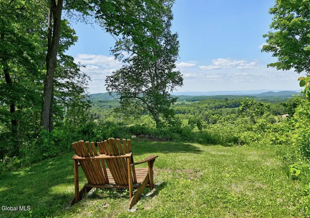Photo 4 of Sale Pending at 267 Kenyon Rd L3, Greenwich, NY 12834 | MLS# 202622727 | Listing updated on 2026-08-15