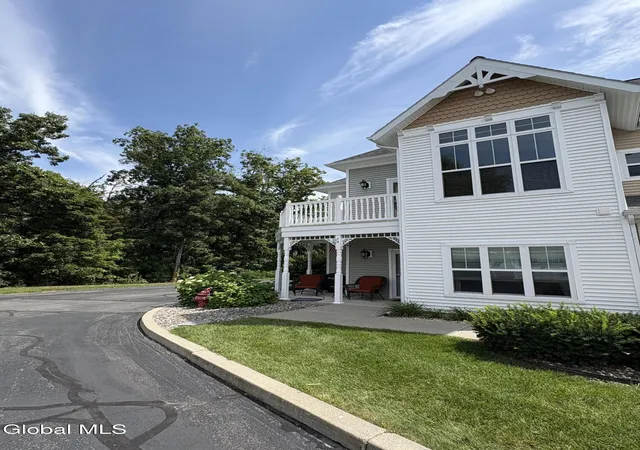 2nd image of 404 Kelly Cir, Altamont, NY 12009 | MLS# 202623187