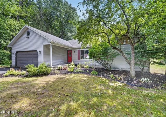 2nd image of 21 Knollwood Dr, Saratoga Springs, NY 12866 | MLS# 202622854