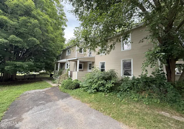 3rd image of 32 Prospect St, Glens Falls, NY 12801 | MLS# 202622648