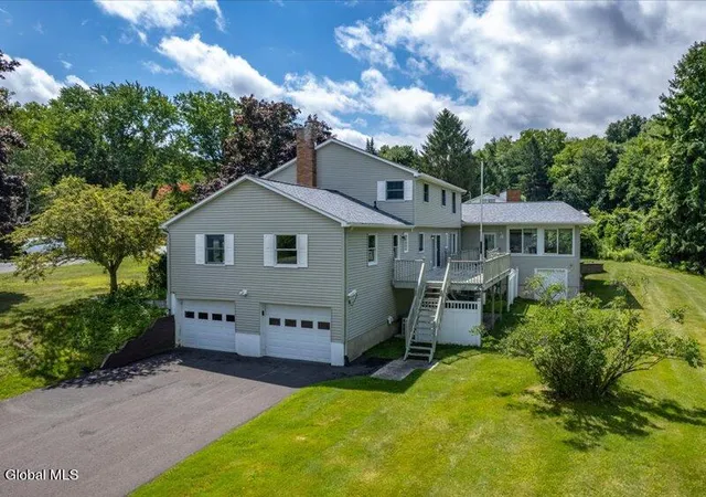 Photo 3 of Sale Pending at 126 Wood Dale Dr, Ballston Lake, NY 12019 | MLS# 202622856 | Listing updated on 2026-08-16