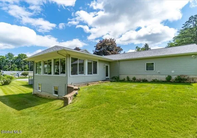 Photo 4 of Sale Pending at 126 Wood Dale Dr, Ballston Lake, NY 12019 | MLS# 202622856 | Listing updated on 2026-08-16