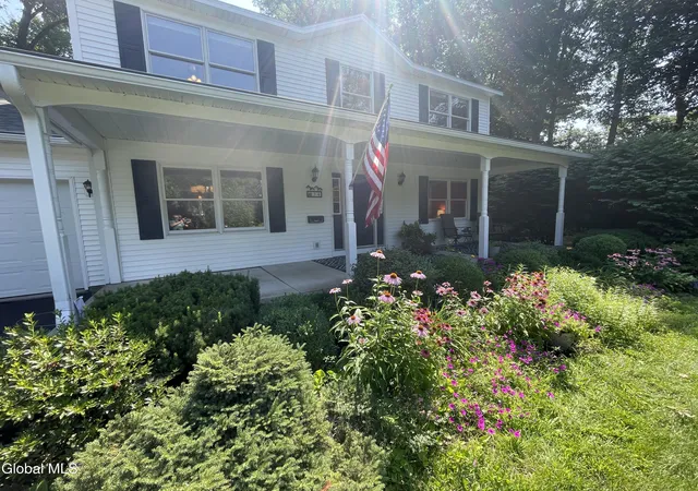 4th image of 34 Iris Ave, South Glens Falls, NY 12803 | MLS# 202622688