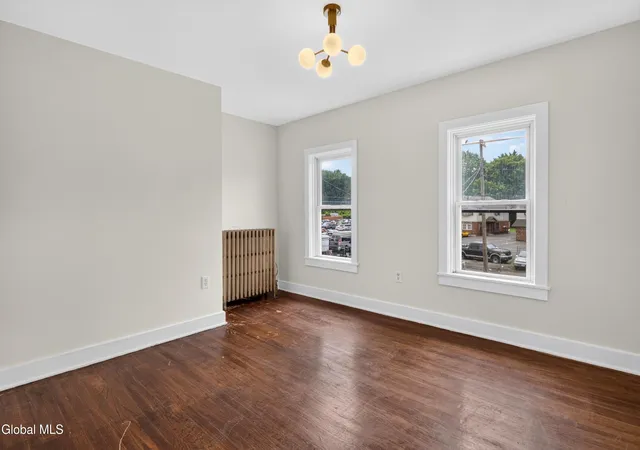Listing Photo 4 - Condo for sale in building located at 851 Livingston Ave, Albany, NY 12206
