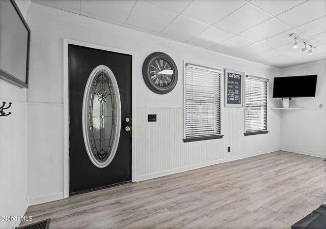 Photo 3 of Single family home for sale at 2639 Guilderland Ave, Schenectady, NY 12306 | MLS# 202622675 | Listing updated on 2026-09-14