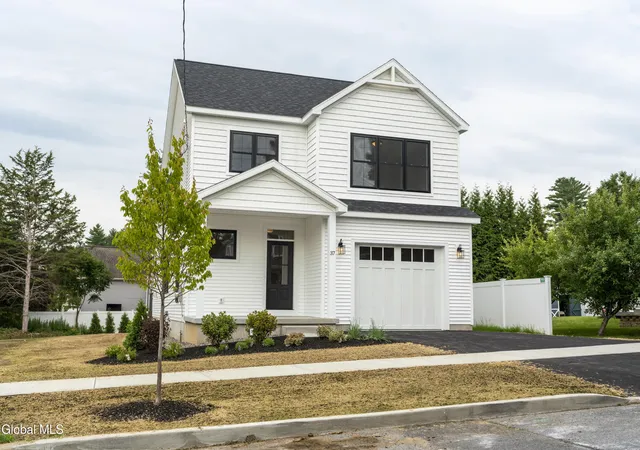 40th image of 37 Newton Ave, Saratoga Springs, NY 12866 | MLS# 202623063