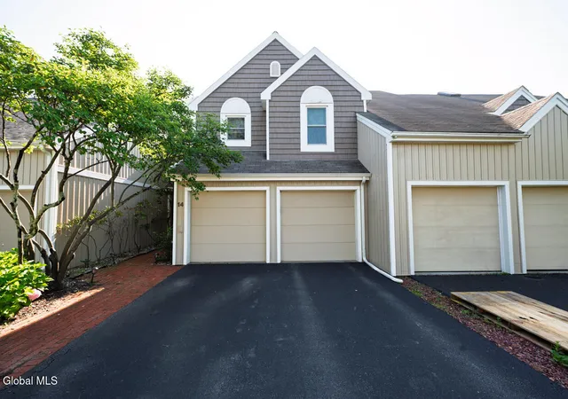 1st image of 14 Wedgewood Ln, Voorheesville, NY 12186 | MLS# 202623128