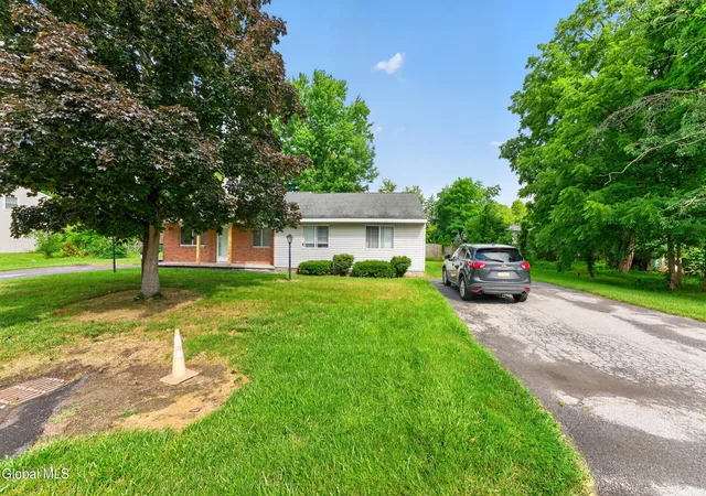 1st image of 17 Berwyn St, Schenectady, NY 12304 | MLS# 202623658