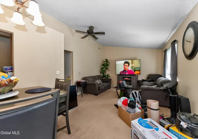 5th image of 17 Berwyn St, Schenectady, NY 12304 | MLS# 202623658