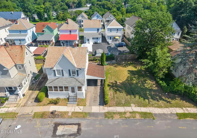 Photo 3 of Single family home for sale at 1029 Forest Rd, Schenectady, NY 12303 | MLS# 202622731 | Listing updated on 2026-07-28