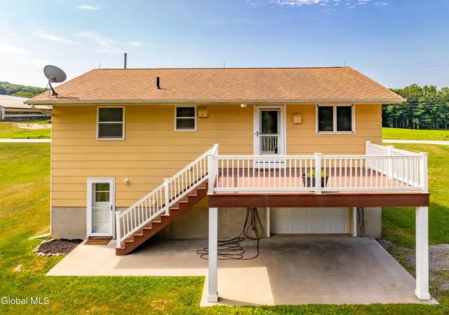Photo 4 of Sale Pending at 95 Vly Summit Rd, Greenwich, NY 12834 | MLS# 202622990 | Listing updated on 2026-09-15