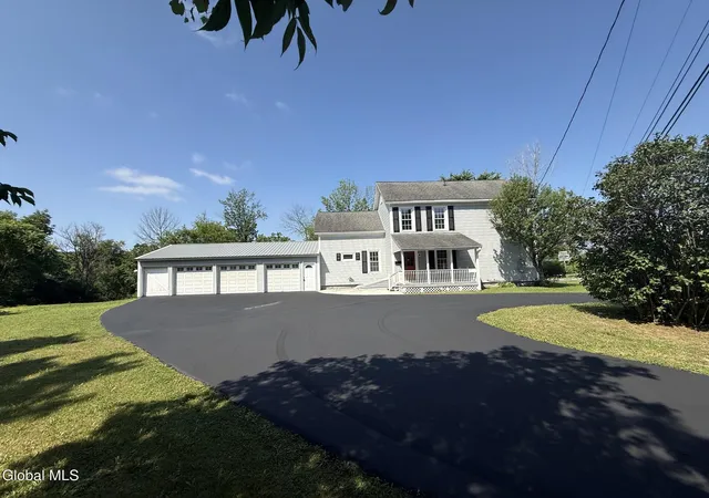 Photo 1 of Single family home for sale at 1 Cambridge Rd, Greenwich, NY 12834 | MLS# 202622714 | Listing updated on 2026-09-11