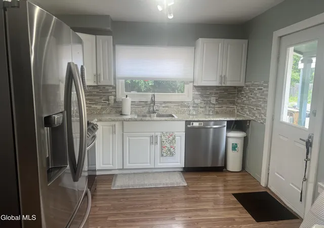 Photo 3 of Single family home for sale at 127 Clayton Rd, Schenectady, NY 12304 | MLS# 202622798 | Listing updated on 2026-09-14