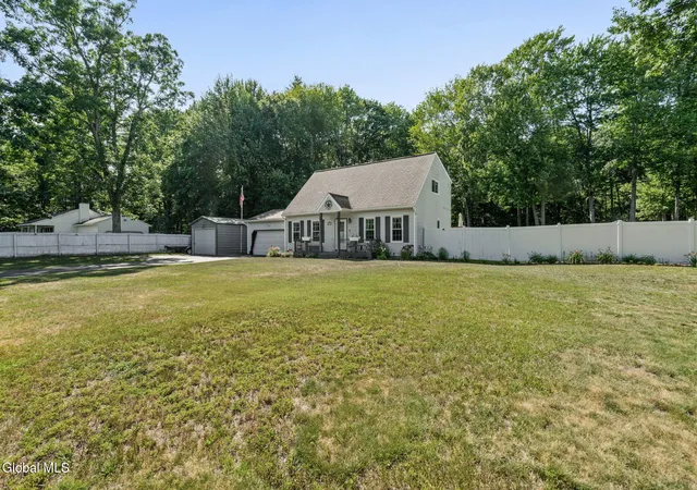 2nd image of 104 Schuyler Hts Dr, Gansevoort, NY 12831 | MLS# 202622769