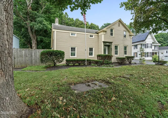 Photo 3 of Sale Pending at 2680 New Scotland Rd, Voorheesville, NY 12186 | MLS# 202622845 | Listing updated on 2026-08-05