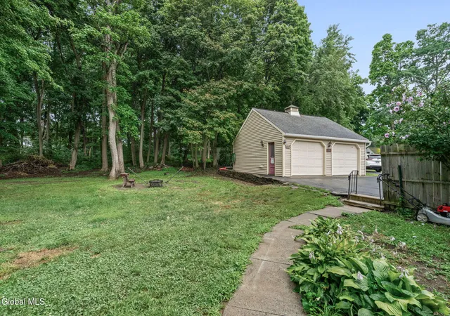 Photo 3 of Sale Pending at 2680 New Scotland Rd, Voorheesville, NY 12186 | MLS# 202622845 | Listing updated on 2026-08-05