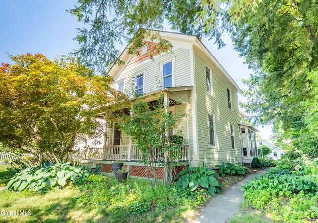 1st image of 139 Lincoln Ave, Saratoga Springs, NY 12866 | MLS# 202622764