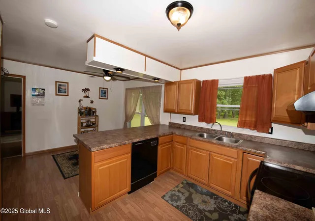 4th image of 22 Elm Lane Ext, Greenville, NY 12083 | MLS# 202622763