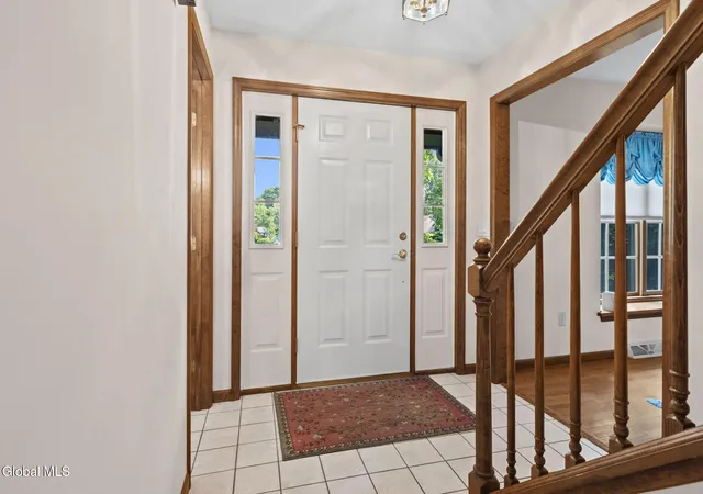 Photo 4 of Sale Pending at 9 Newport Dr, Clifton Park, NY 12065 | MLS# 202622902 | Listing updated on 2026-08-03