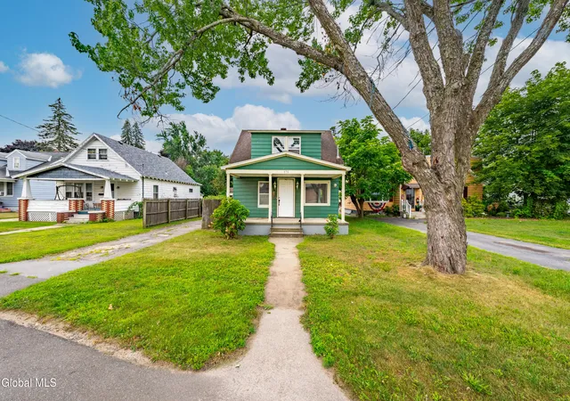 Photo 2 of Sale Pending at 171 Princetown Rd, Schenectady, NY 12306 | MLS# 202622835 | Listing updated on 2026-08-05