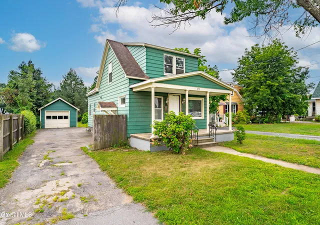 Photo 3 of Sale Pending at 171 Princetown Rd, Schenectady, NY 12306 | MLS# 202622835 | Listing updated on 2026-08-05
