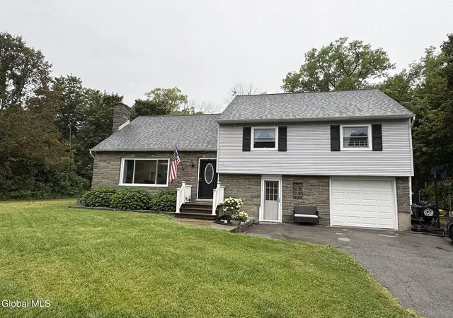 Photo 2 of Sale Pending at 2 Jacob St, Ballston Lake, NY 12019 | MLS# 202622806 | Listing updated on 2026-07-31