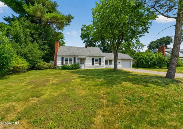 Photo 1 of Single family home for sale at 1048 Inner Dr, Schenectady, NY 12303 | MLS# 202622811 | Listing updated on 2026-08-04