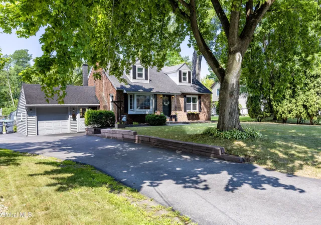 2nd image of 2 Arden Rd, Schenectady, NY 12302 | MLS# 202622898