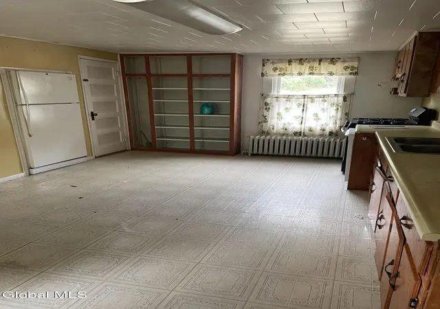 Photo 3 of Single family home for sale at 59 Stone St, Port Henry, NY 12974 | MLS# 202623173 | Listing updated on 2026-09-24