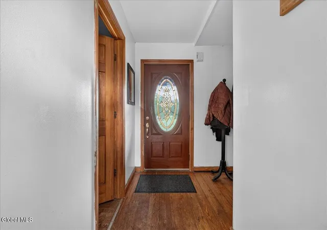 Photo 5 of Single family home for sale at 1164 Creek Rd, Esperance, NY 12066 | MLS# 202623006 | Listing updated on 2026-08-14