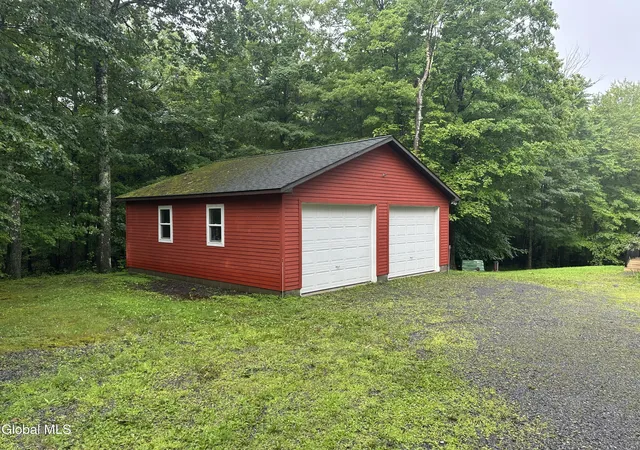 Photo 3 of Single family home for sale at 255 Old Gale Hl Rd, East Chatham, NY 12060 | MLS# 202622940 | Listing updated on 2026-09-14