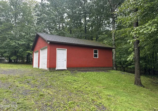 Photo 3 of Single family home for sale at 255 Old Gale Hl Rd, East Chatham, NY 12060 | MLS# 202622940 | Listing updated on 2026-09-14