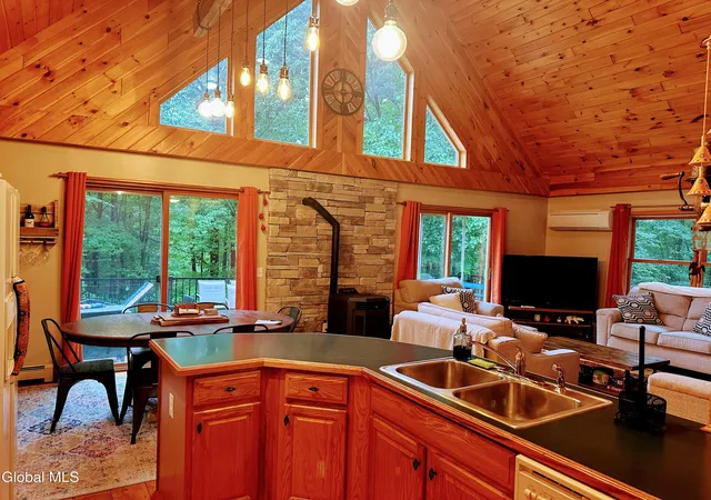 Photo 4 of Single family home for sale at 255 Old Gale Hl Rd, East Chatham, NY 12060 | MLS# 202622940 | Listing updated on 2026-09-14