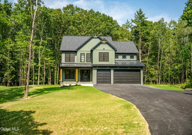 2nd image of 25 Maybrook Dr, Schenectady, NY 12302 | MLS# 202622987