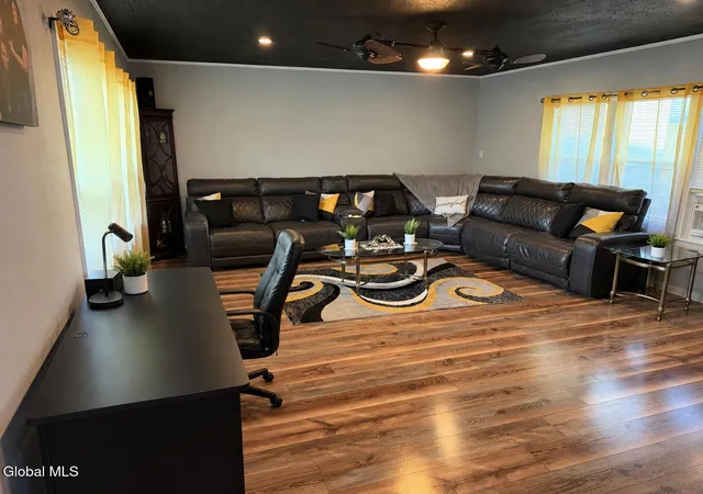 2nd image of 25 Wilkins Ave, Albany, NY 12206 | MLS# 202622931
