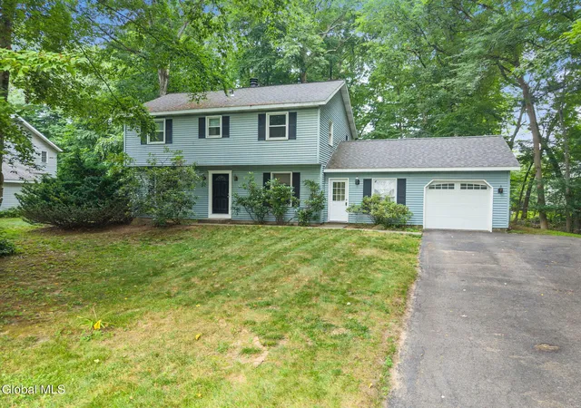 2nd image of 20 Longwood Dr, Clifton Park, NY 12065 | MLS# 202623007