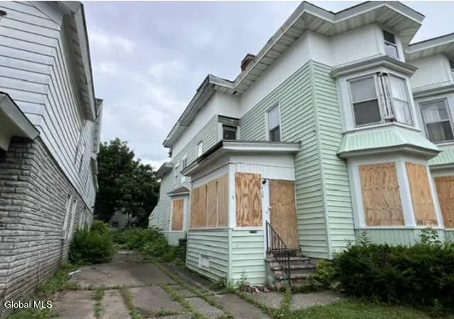 4th image of 426 428 William St, Rome, NY 13440 | MLS# 202622946