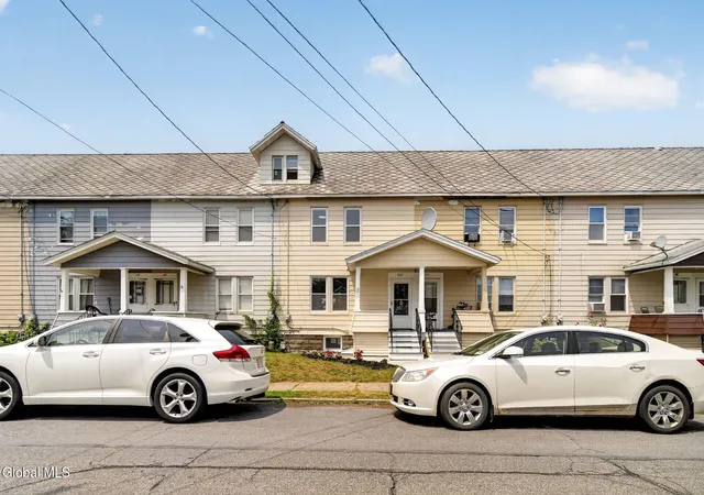 1st image of 411 Pennsylvania Ave, Schenectady, NY 12303 | MLS# 202622937