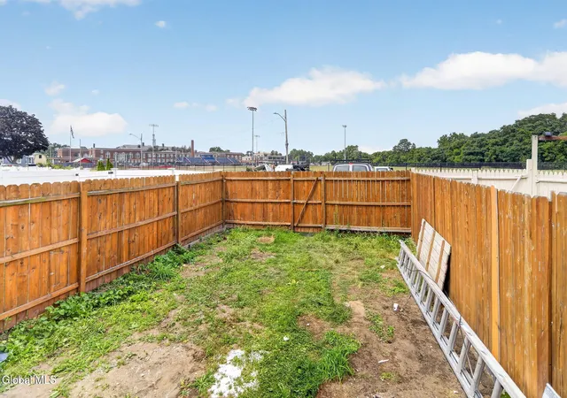 26th image of 411 Pennsylvania Ave, Schenectady, NY 12303 | MLS# 202622937