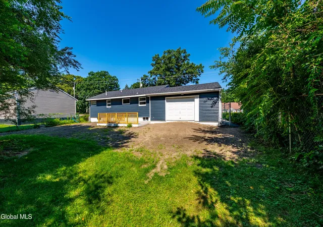 5th image of 72 Cordell Rd, Schenectady, NY 12304 | MLS# 202623245
