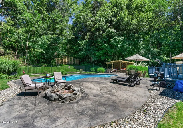 59th image of 19 Nadler Rd, Clifton Park, NY 12065 | MLS# 202623258