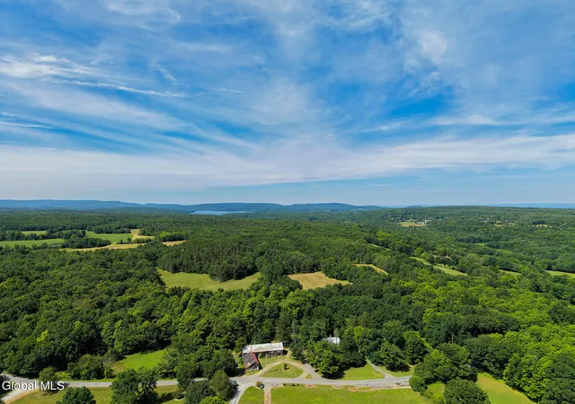 Photo 3 of Single family home for sale at 638 Hillcrest Rd, Hannacroix, NY 12087 | MLS# 202623031 | Listing updated on 2026-08-07