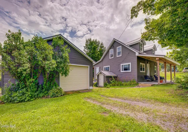 Photo 3 of Single family home for sale at 569 New Turnpike Rd, Fort Plain, NY 13339 | MLS# 202623024 | Listing updated on 2026-09-28