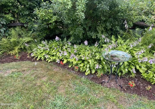 28th image of 825 Dean St, Schenectady, NY 12309 | MLS# 202623066