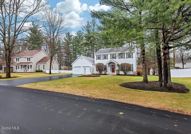 2nd image of 7008 Kevin Ln, Schenectady, NY 12303 | MLS# 202623538