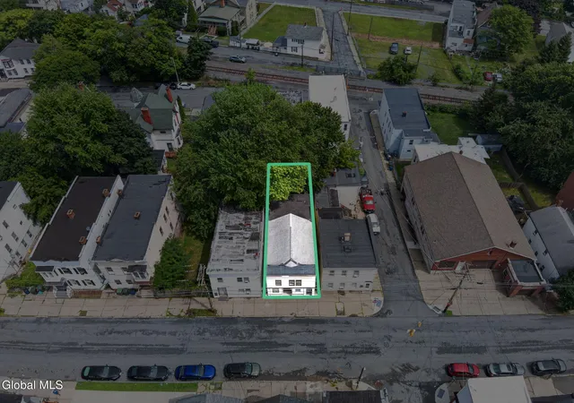 40th image of 150 Main St, Cohoes, NY 12047 | MLS# 202623711