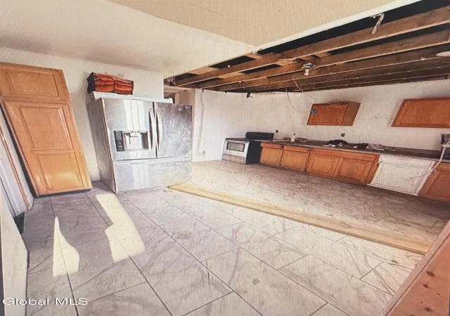 Photo 2 of Single family home for sale at 743 River St, Troy, NY 12180 | MLS# 202623078 | Listing updated on 2026-09-16